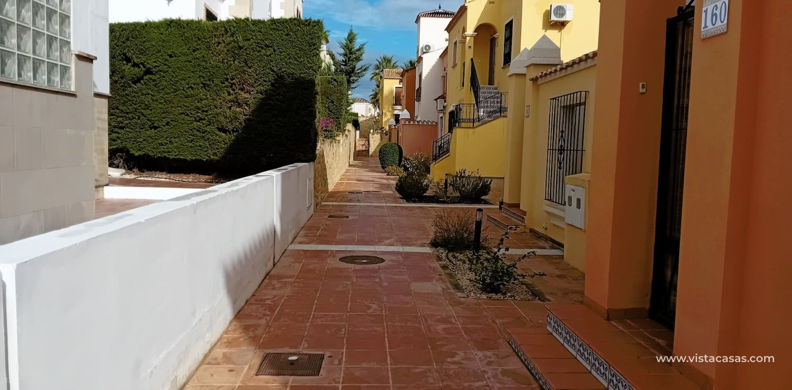 Resale - Townhouse - Algorfa - La Finca Golf Resort