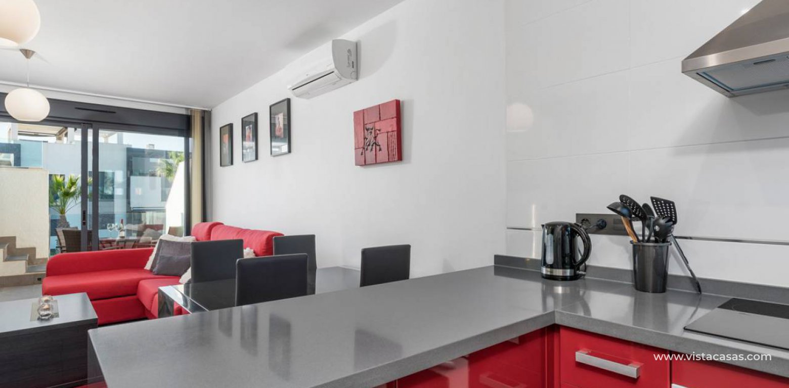 Apartment for sale in Punta Prima kitchen 2