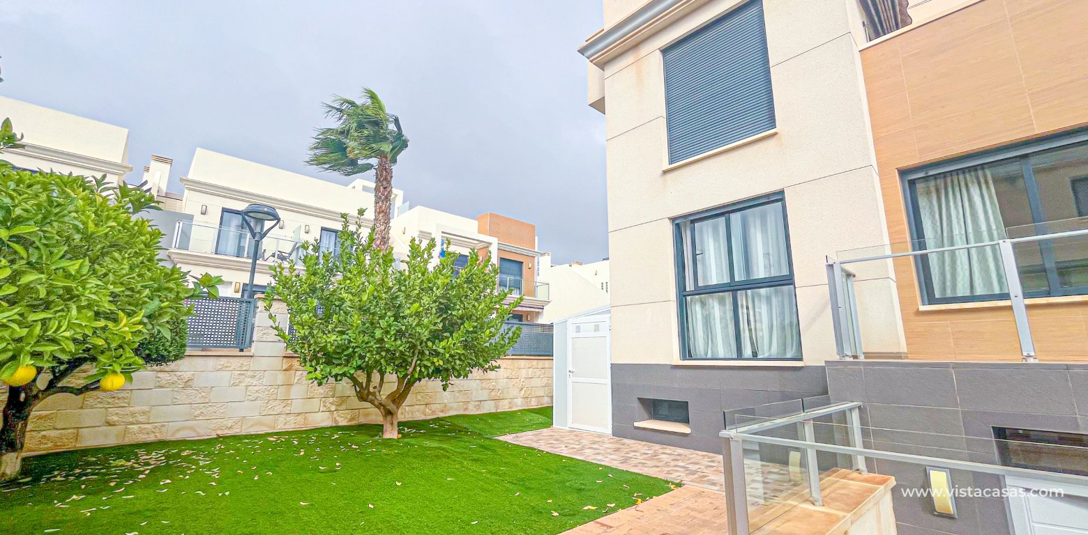 Resale - Villa - La Zenia