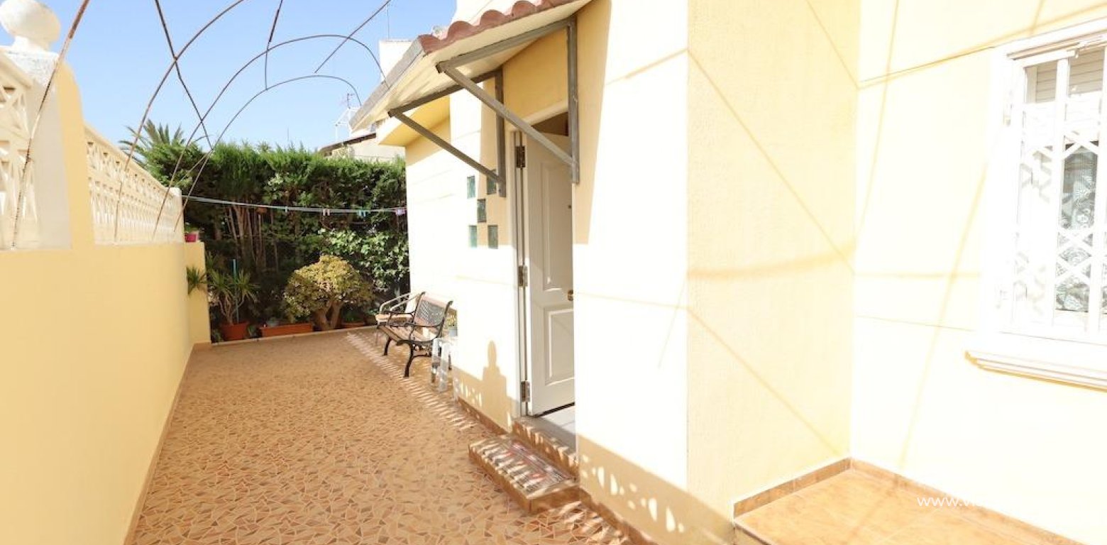 Sale - Villa - Playa Flamenca