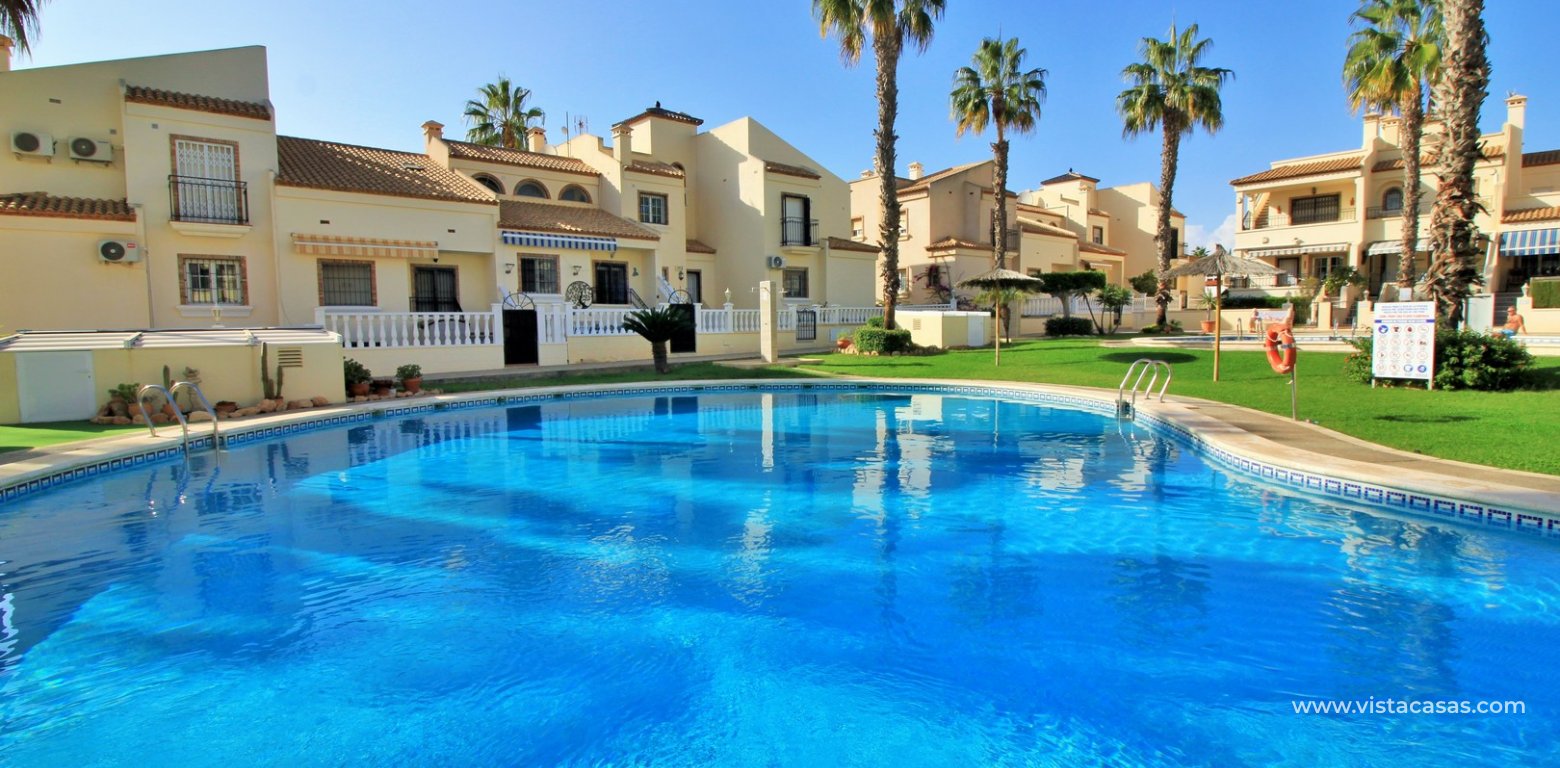 Top floor apartment for sale Montilla IV Playa Flamenca communal pool