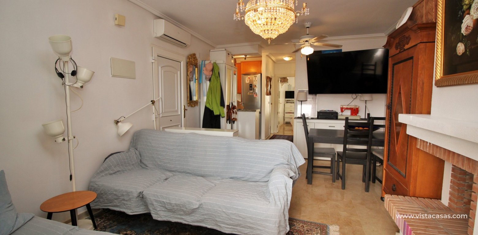 Top floor apartment for sale Montilla IV Playa Flamenca lounge
