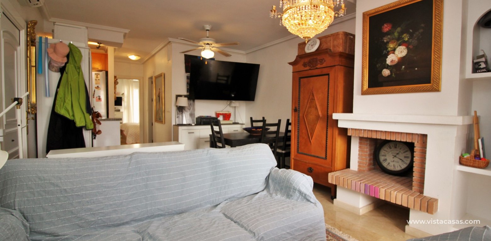 Top floor apartment for sale Montilla IV Playa Flamenca living area