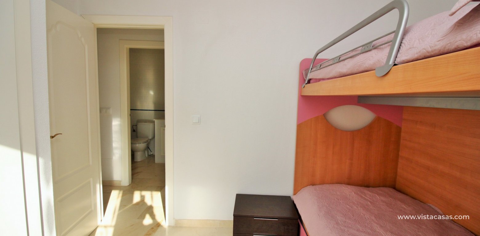 Top floor apartment for sale M3 Pau 8 Villamartin twin bedroom 1