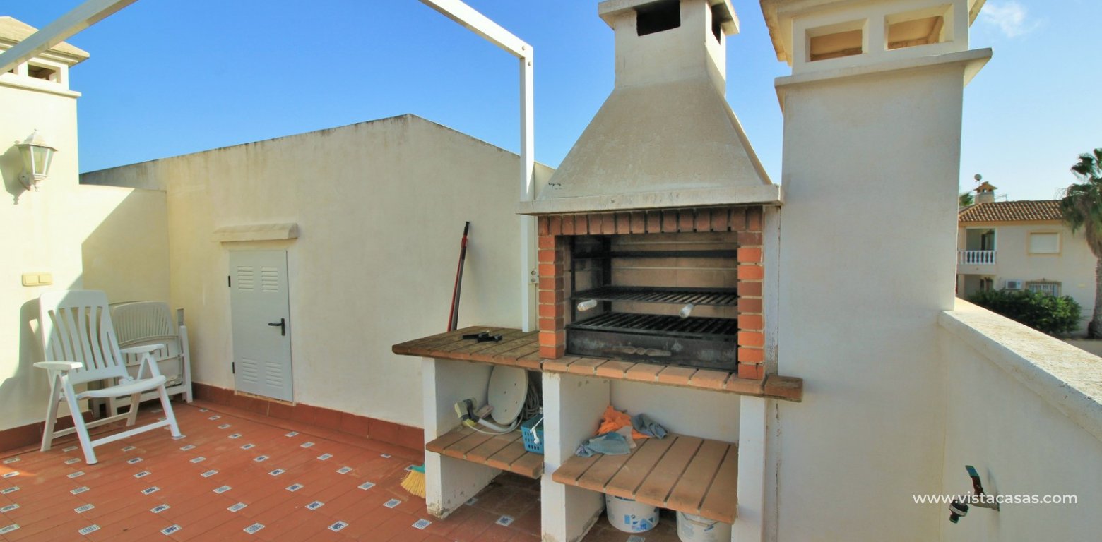 Top floor apartment for sale M3 Pau 8 Villamartin bbq