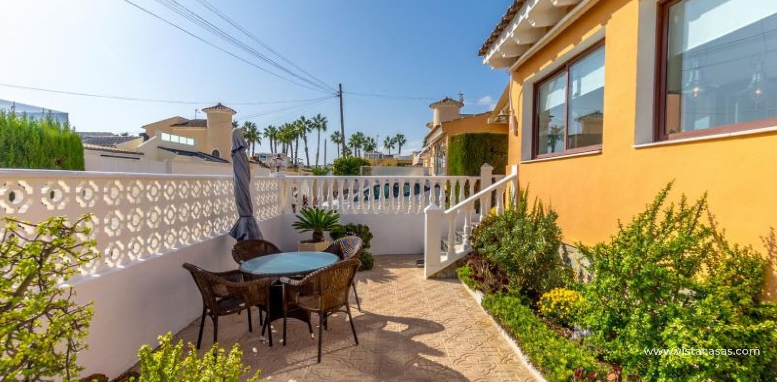 Resale - Villa - Playa Flamenca