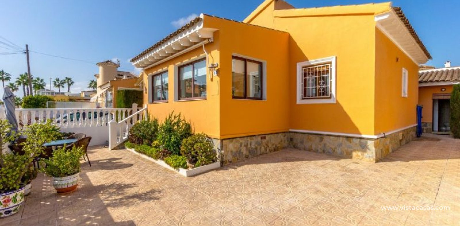 Resale - Villa - Playa Flamenca