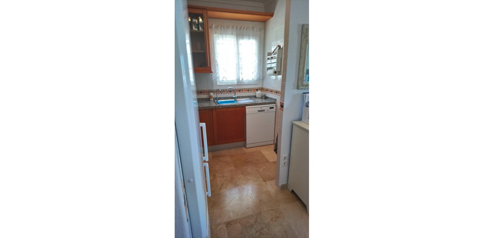 Apartment for sale in Villamartin kitchen 4
