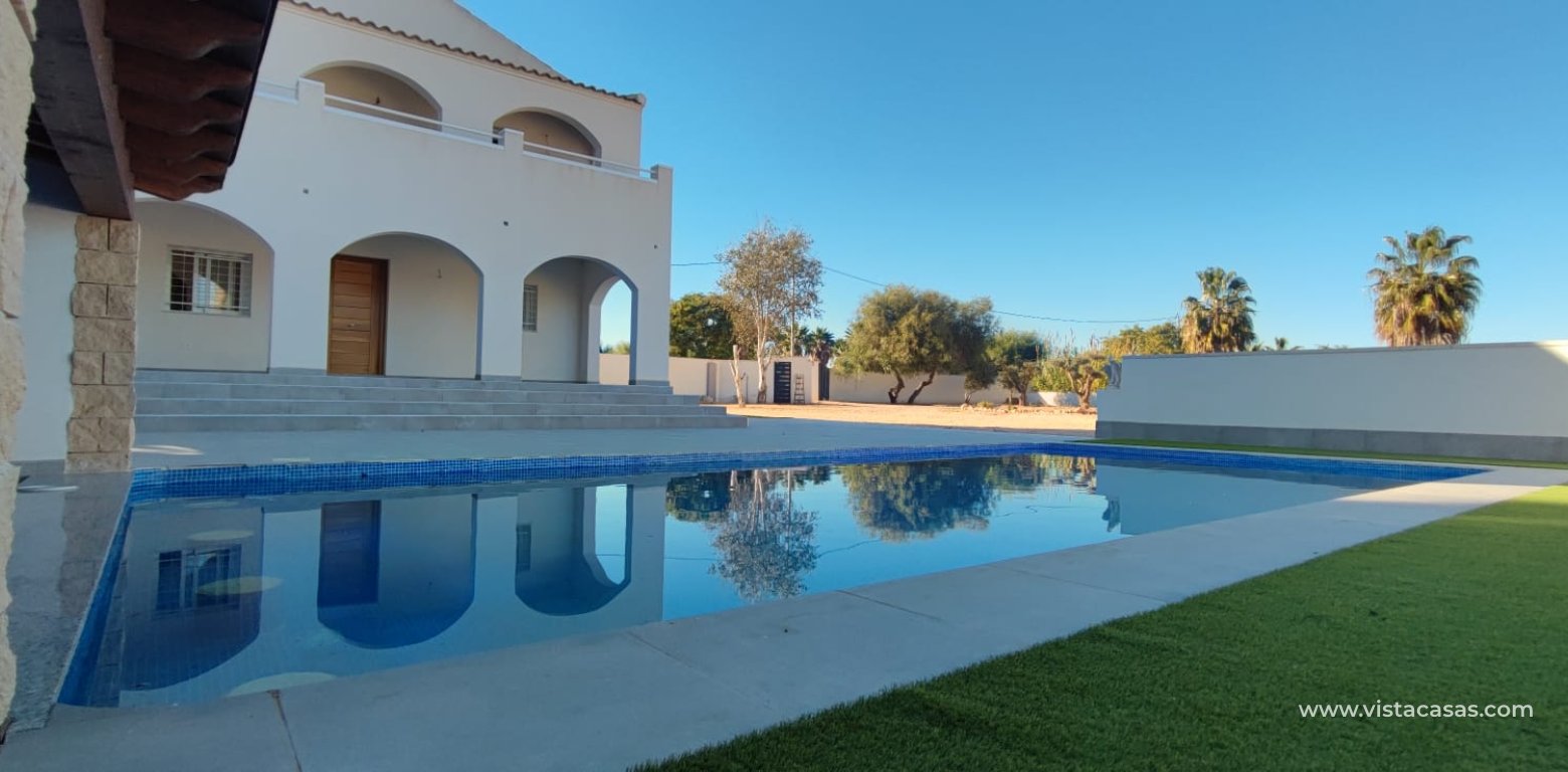 Resale - Villa - Catral