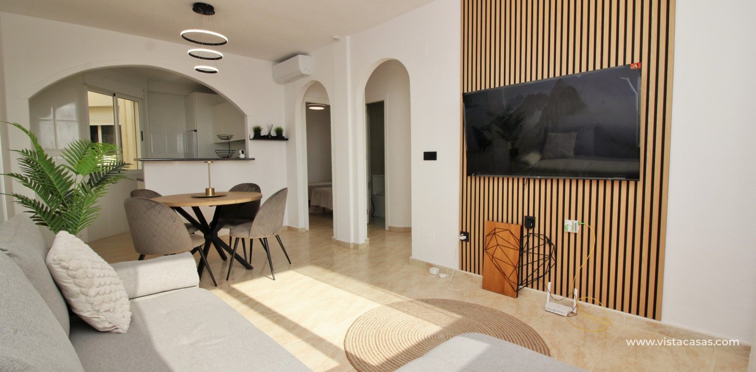 Top floor apartment for sale Sol de Mar Playa Flamenca lounge