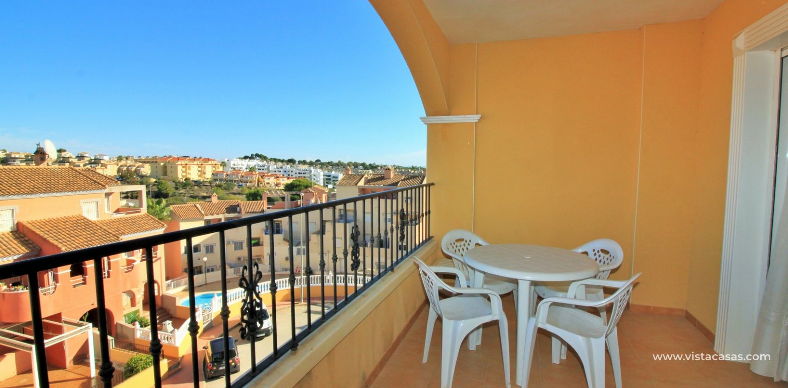 Penthouse for sale Fontana Golf II Villamartin balcony