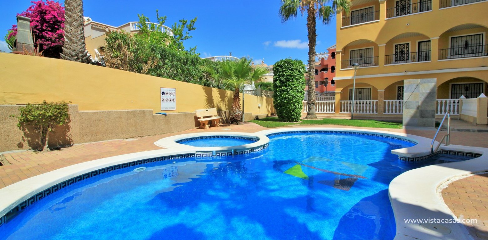 Penthouse for sale Fontana Golf II Villamartin communal pool