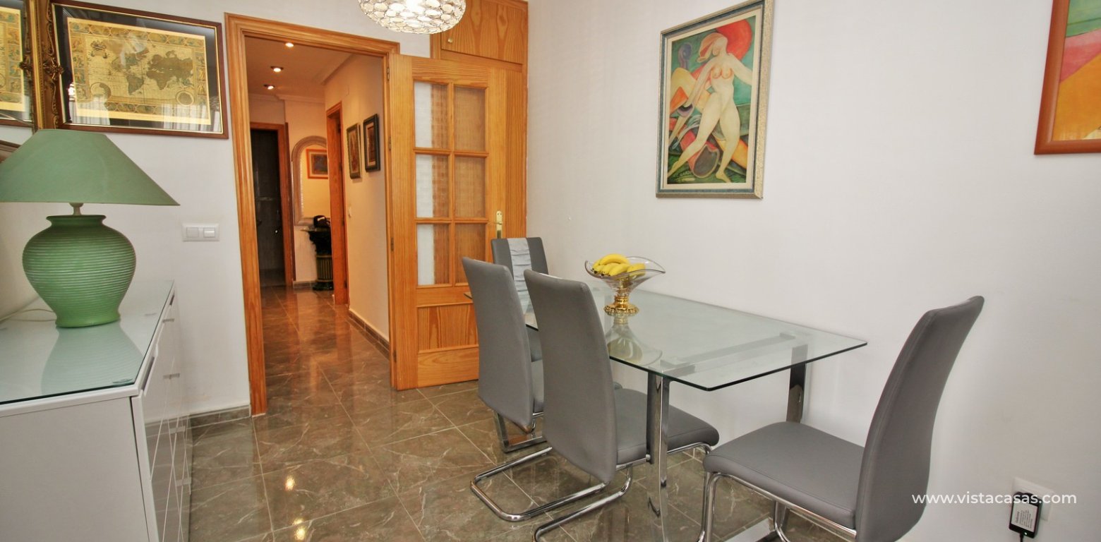 3 bedroom apartment for sale in Torrevieja dining area 2