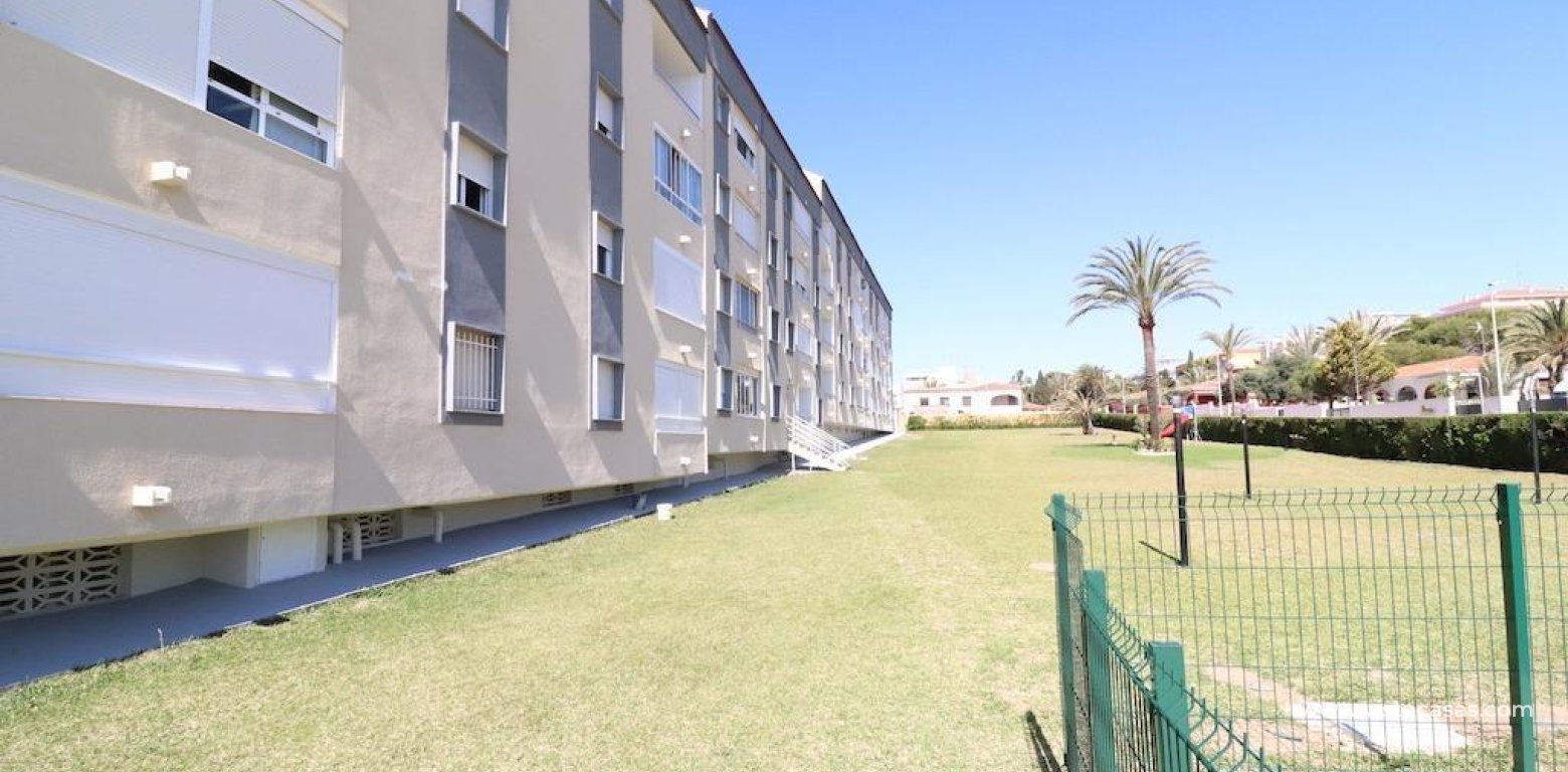 Vente - Appartement - Punta Prima