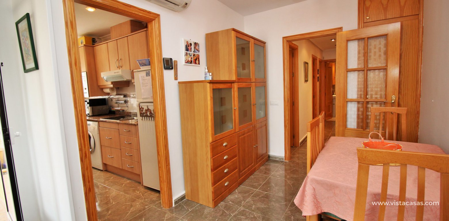 Apartment for sale in Torrevieja dining area
