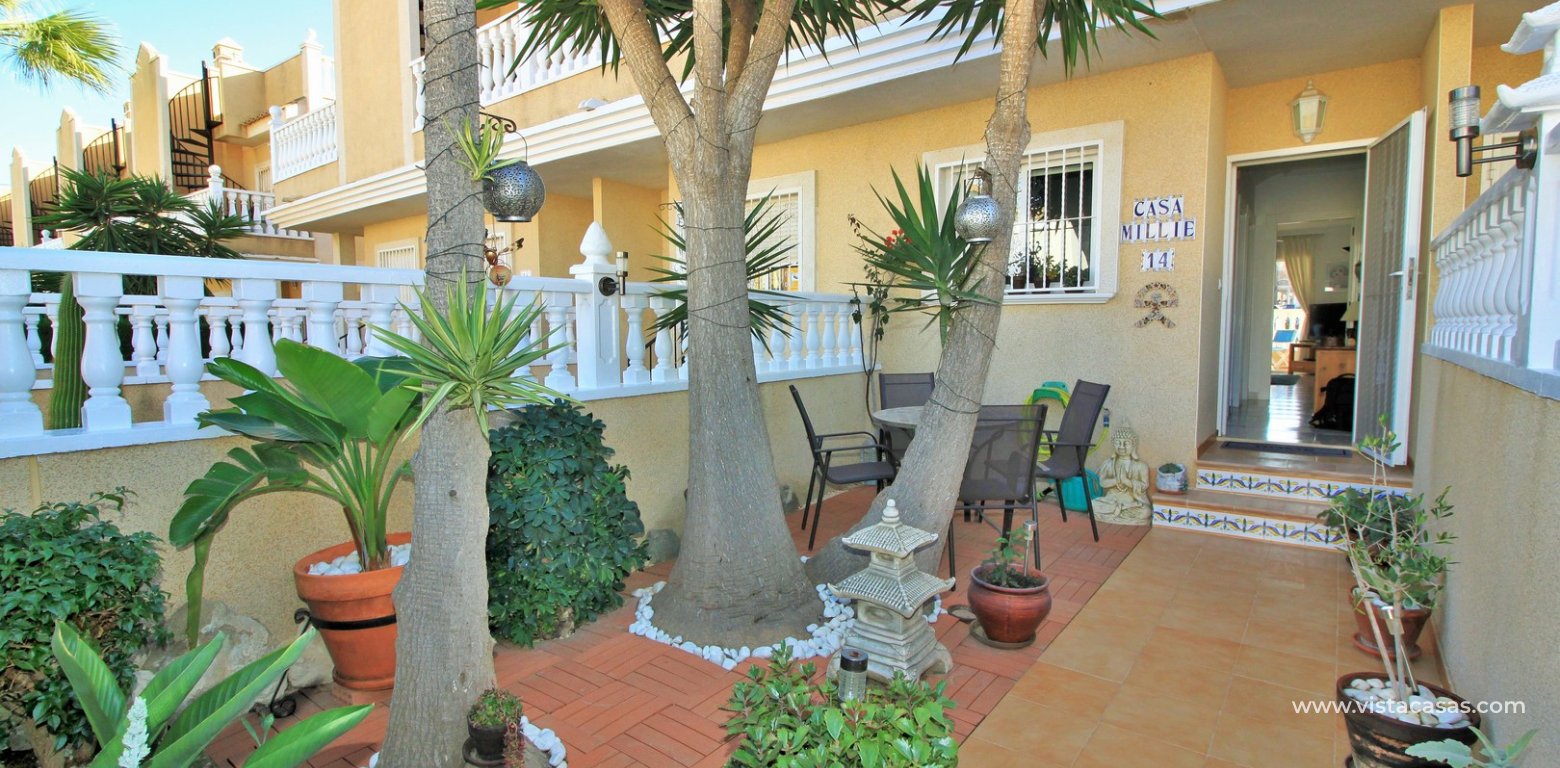 Townhouse for sale Costa Dorada III Villamartin front garden