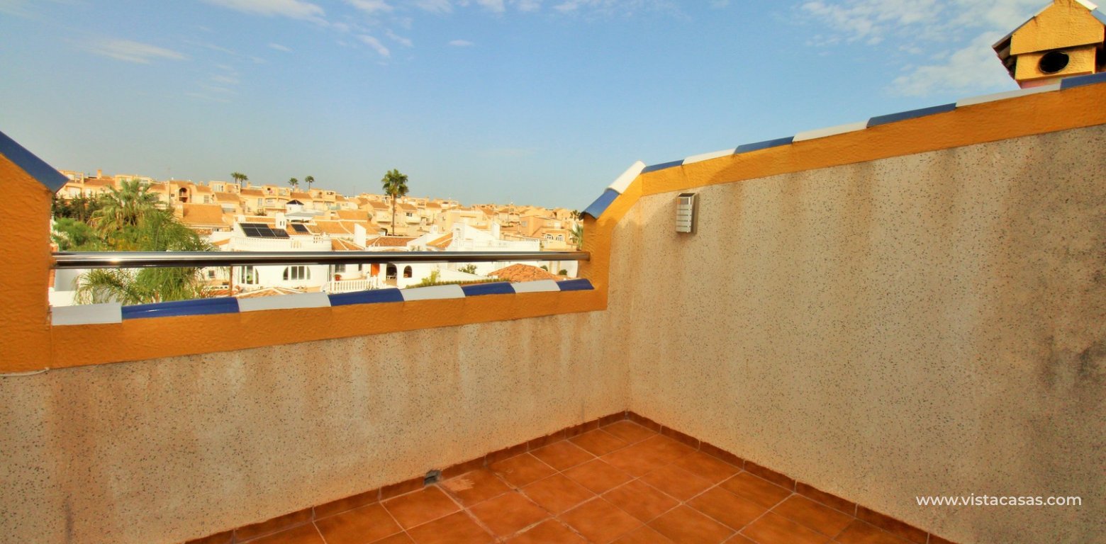 Townhouse for sale in Amapolas VII Playa Flamenca solarium