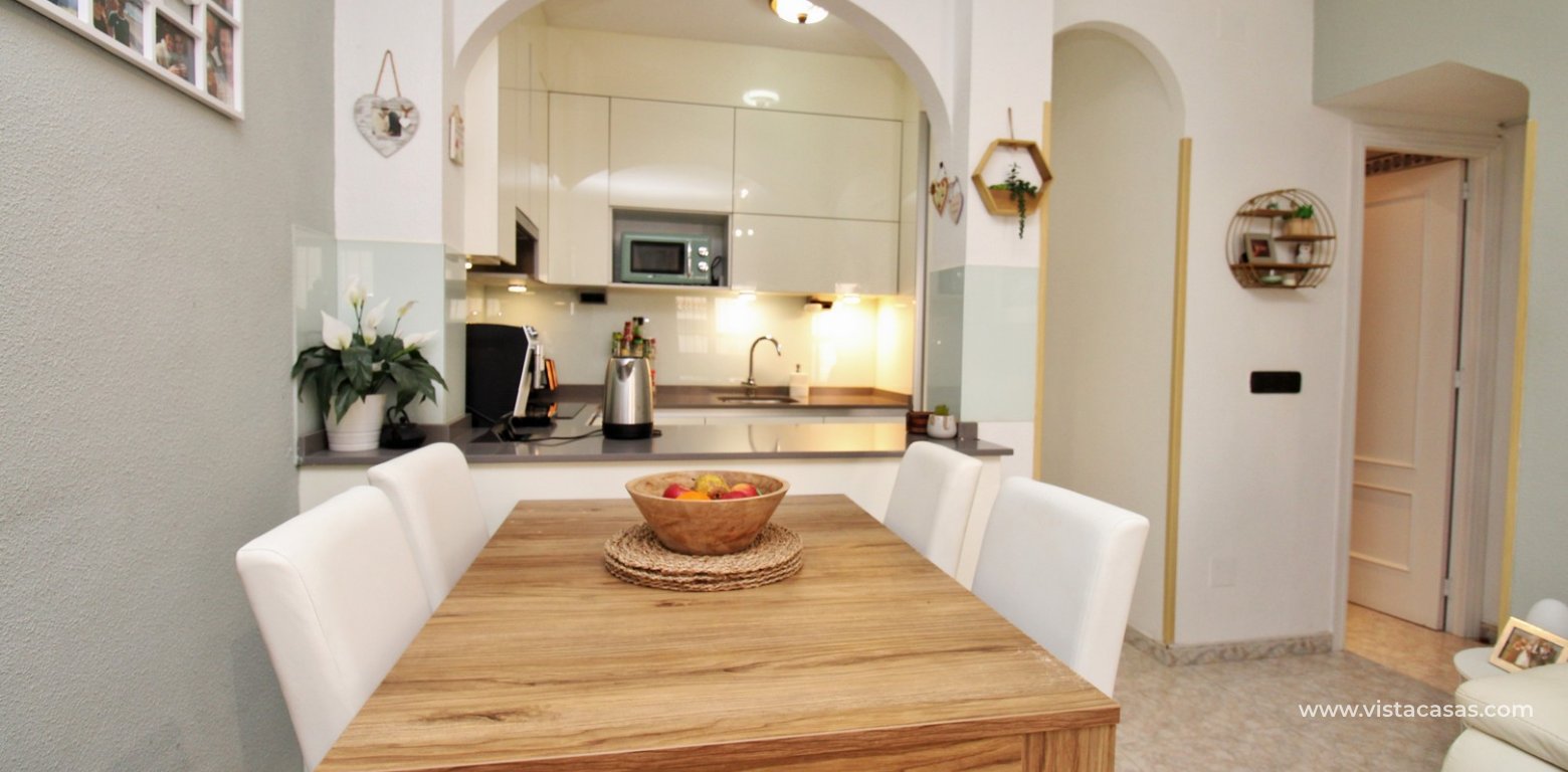 Renovated townhouse for sale Playa Flamenca IX diner