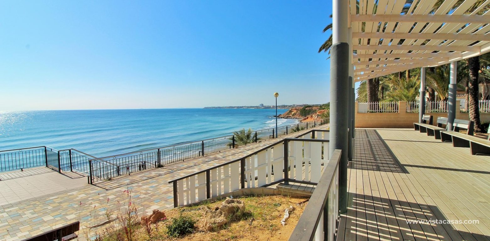 Resale - Apartment - Punta Prima