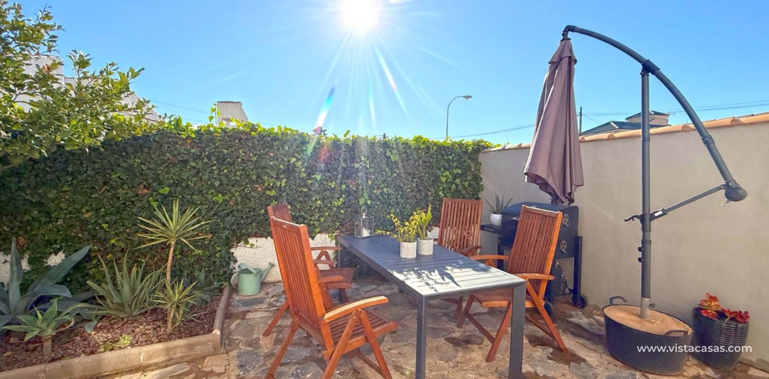 Resale - Villa - Torrevieja - La Siesta