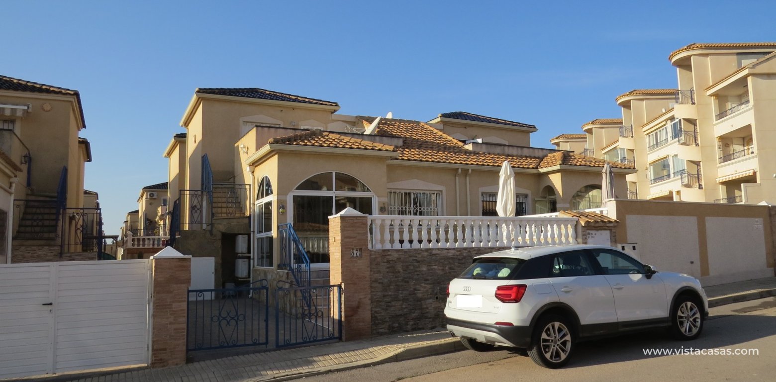 Venta - Townhouse - Punta Prima