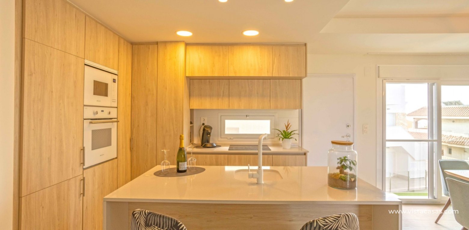 Resale - Apartment - Villamartin