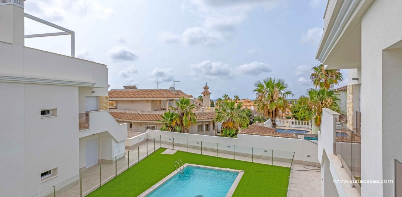 Resale - Apartment - Villamartin