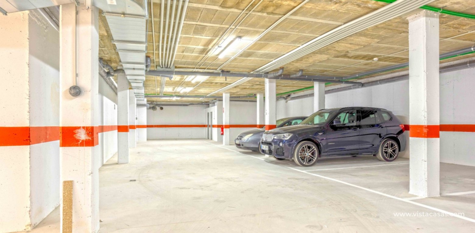 Resale - Apartment - Villamartin