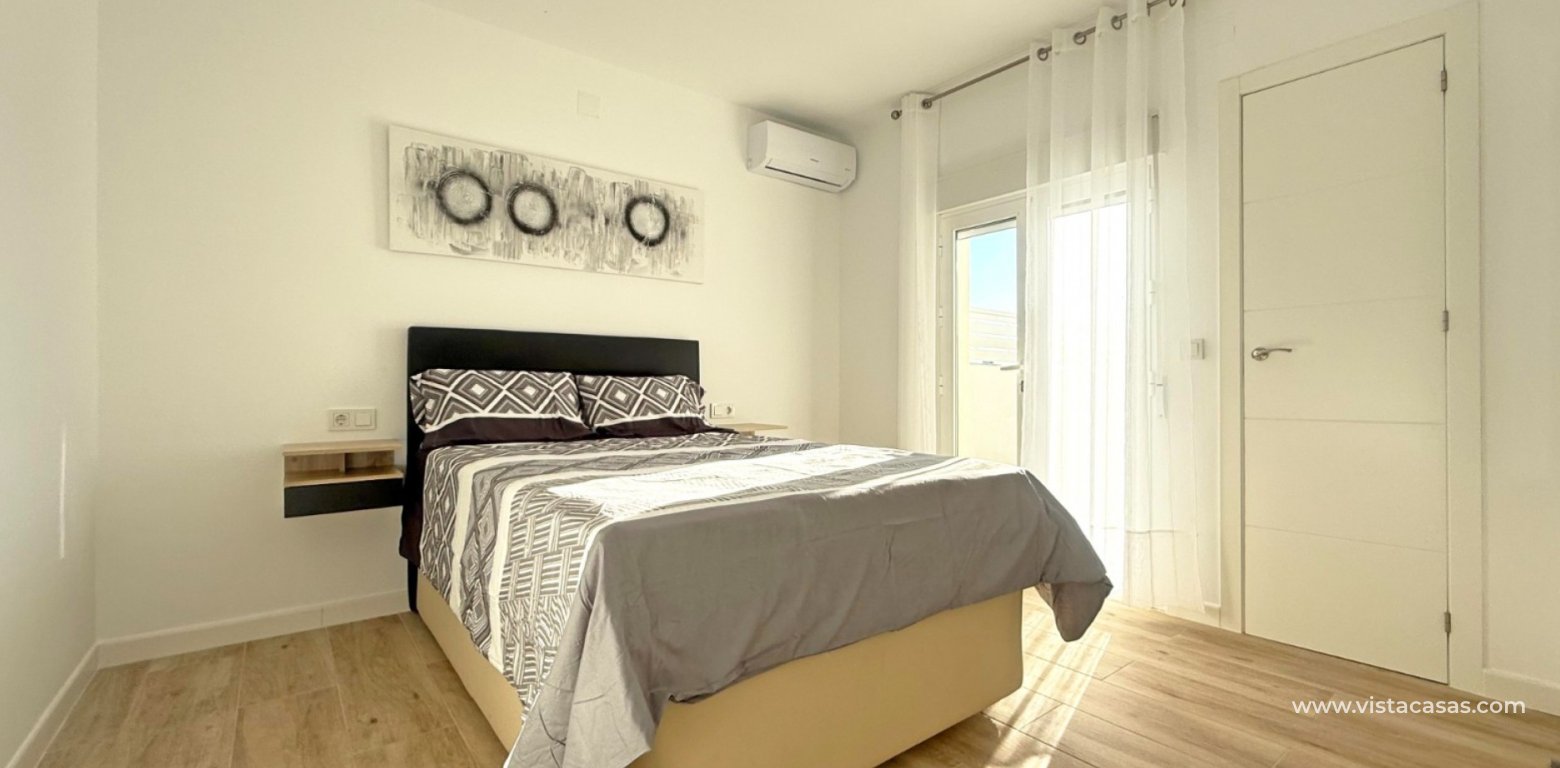 Resale - Villa - Torrevieja - San Luis