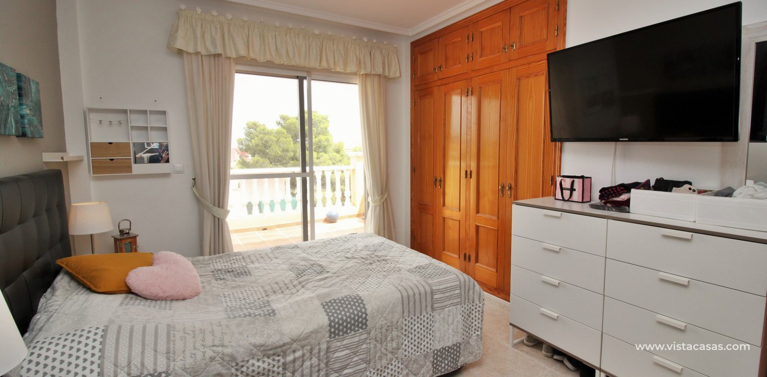 Villa for sale in Villamartin double bedroom fitted wardrobes