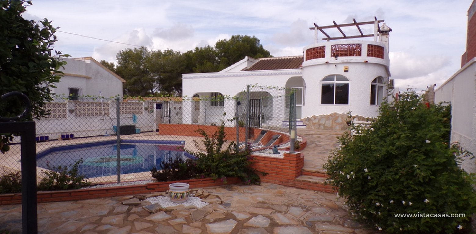 Resale - Villa - Villamartin