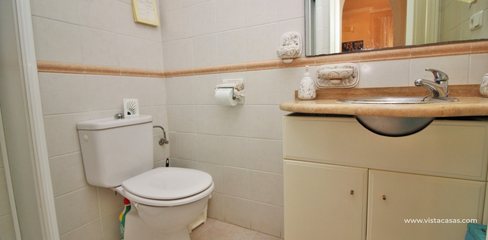Townhouse for sale in Villamartin downstairs bathroom