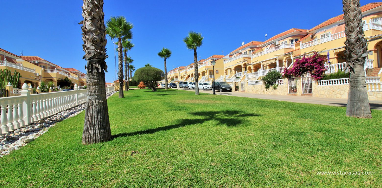 Townhouse for sale in Villamartin communal areas