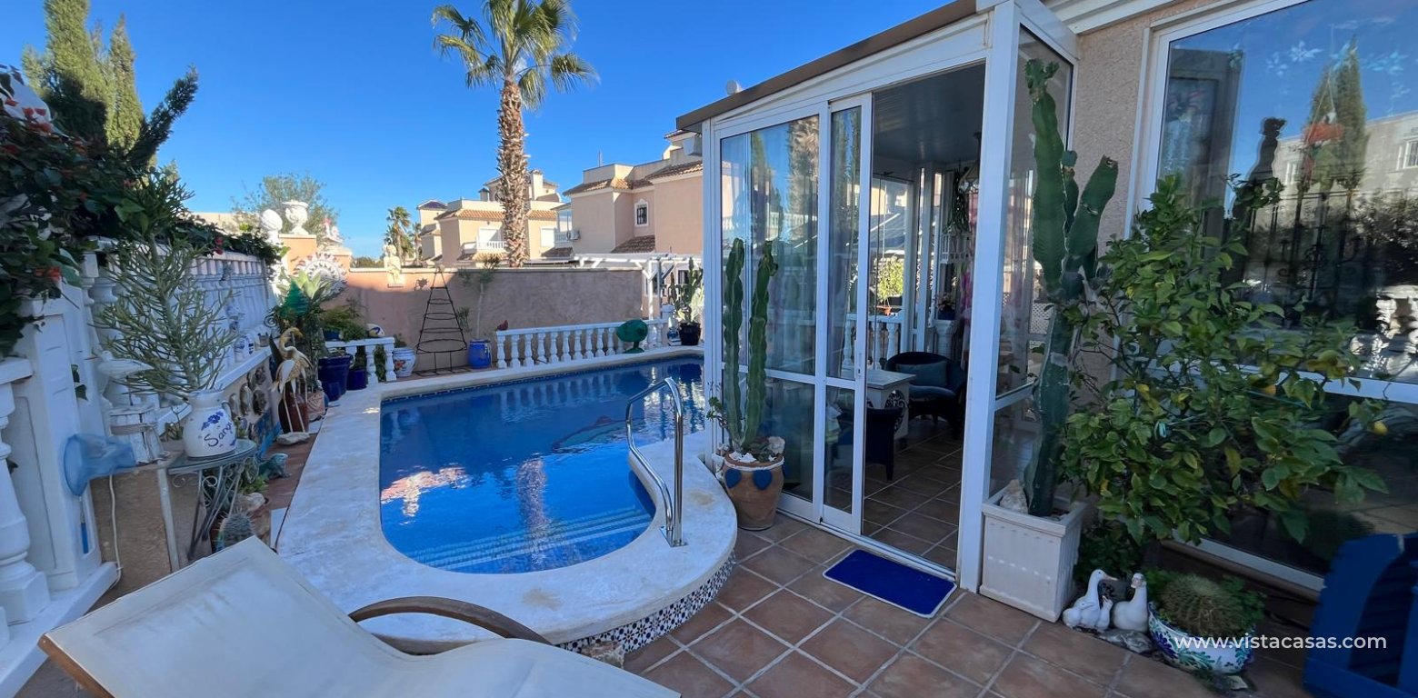 Resale - Villa - La Zenia