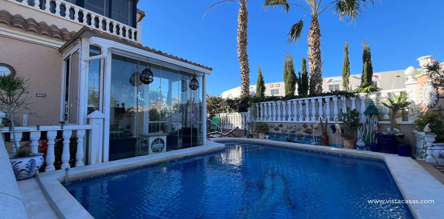 Resale - Villa - La Zenia