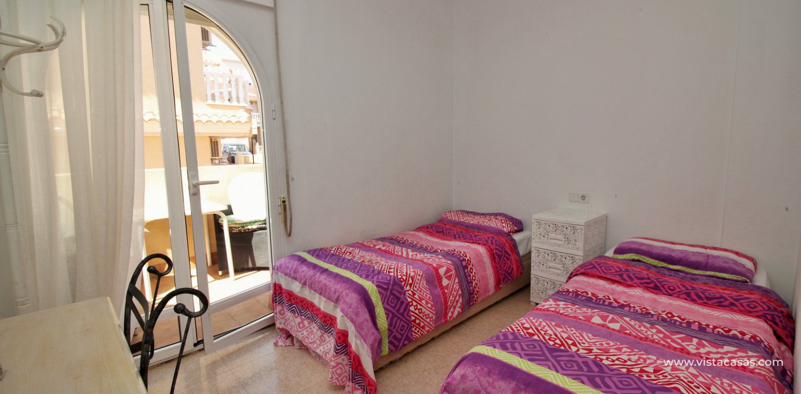 Townhouse for sale in Villamartin twin bedroom