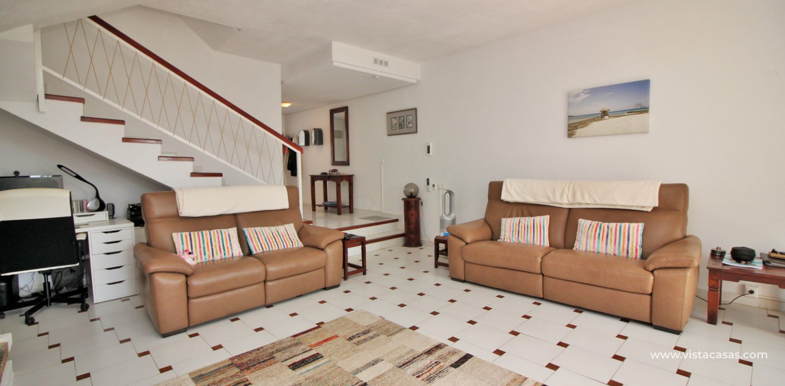 Townhouse for sale in Villamartin lounge 2