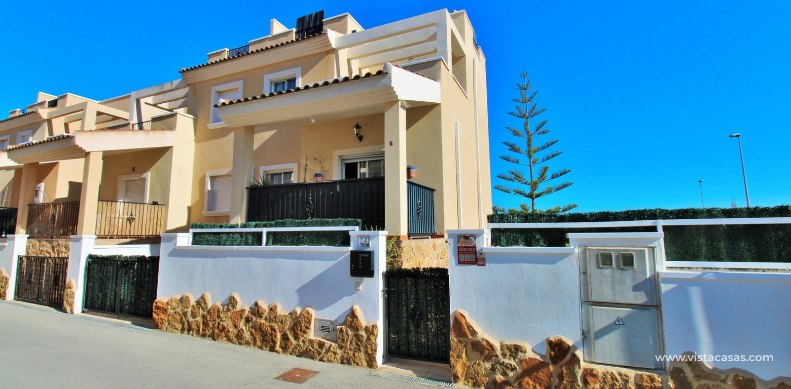 Townhouse for sale in Res. Paola IV, San Miguel de las Salinas