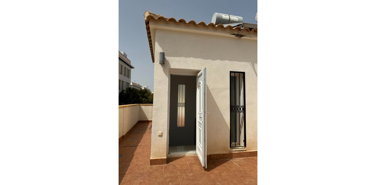 Resale - Townhouse - Orihuela Costa* - Villamartin*