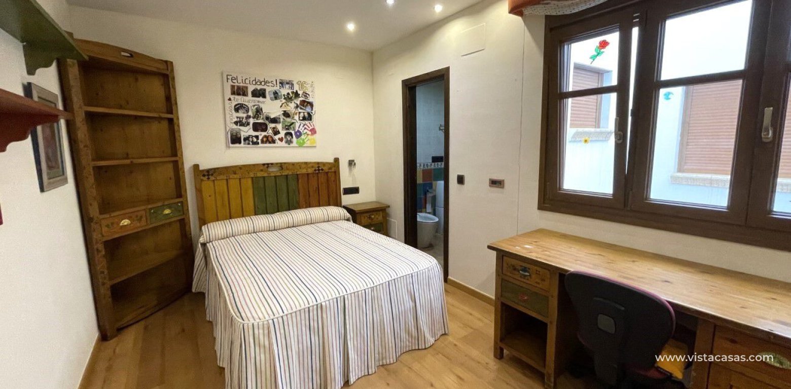 Resale - Townhouse - Torrevieja