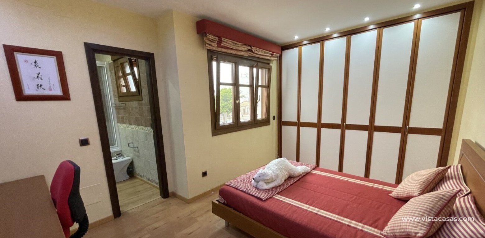 Resale - Townhouse - Torrevieja