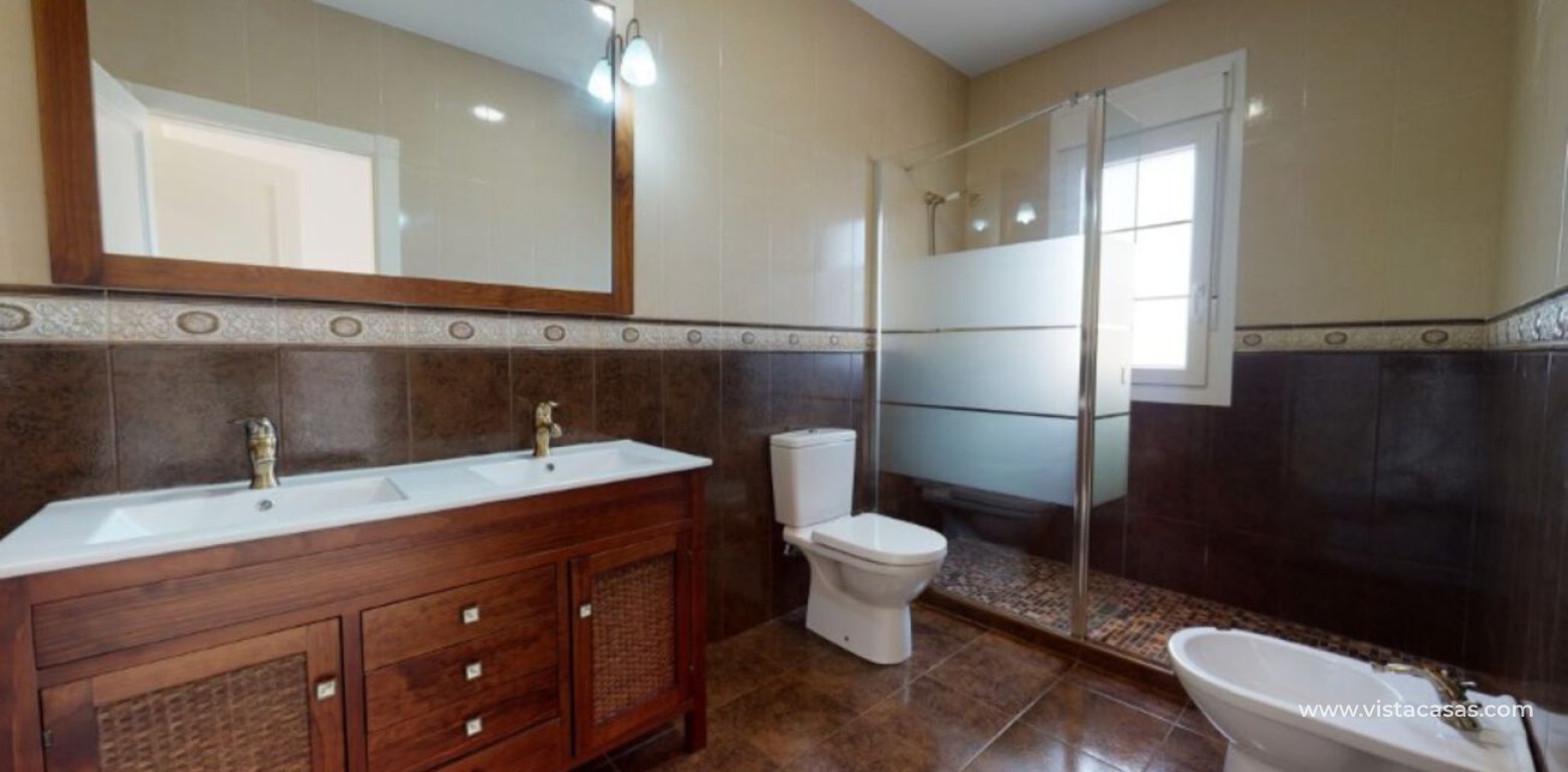 Wtórny - Villa - Cabo Roig