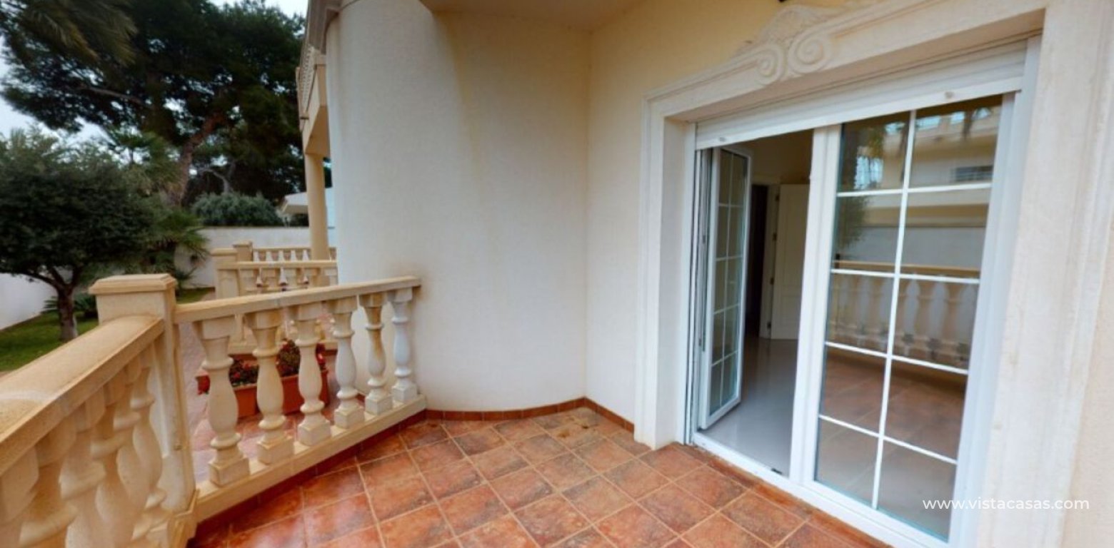 Wtórny - Villa - Cabo Roig