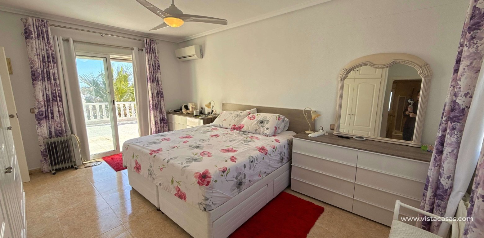 Sale - Villa - Villamartin