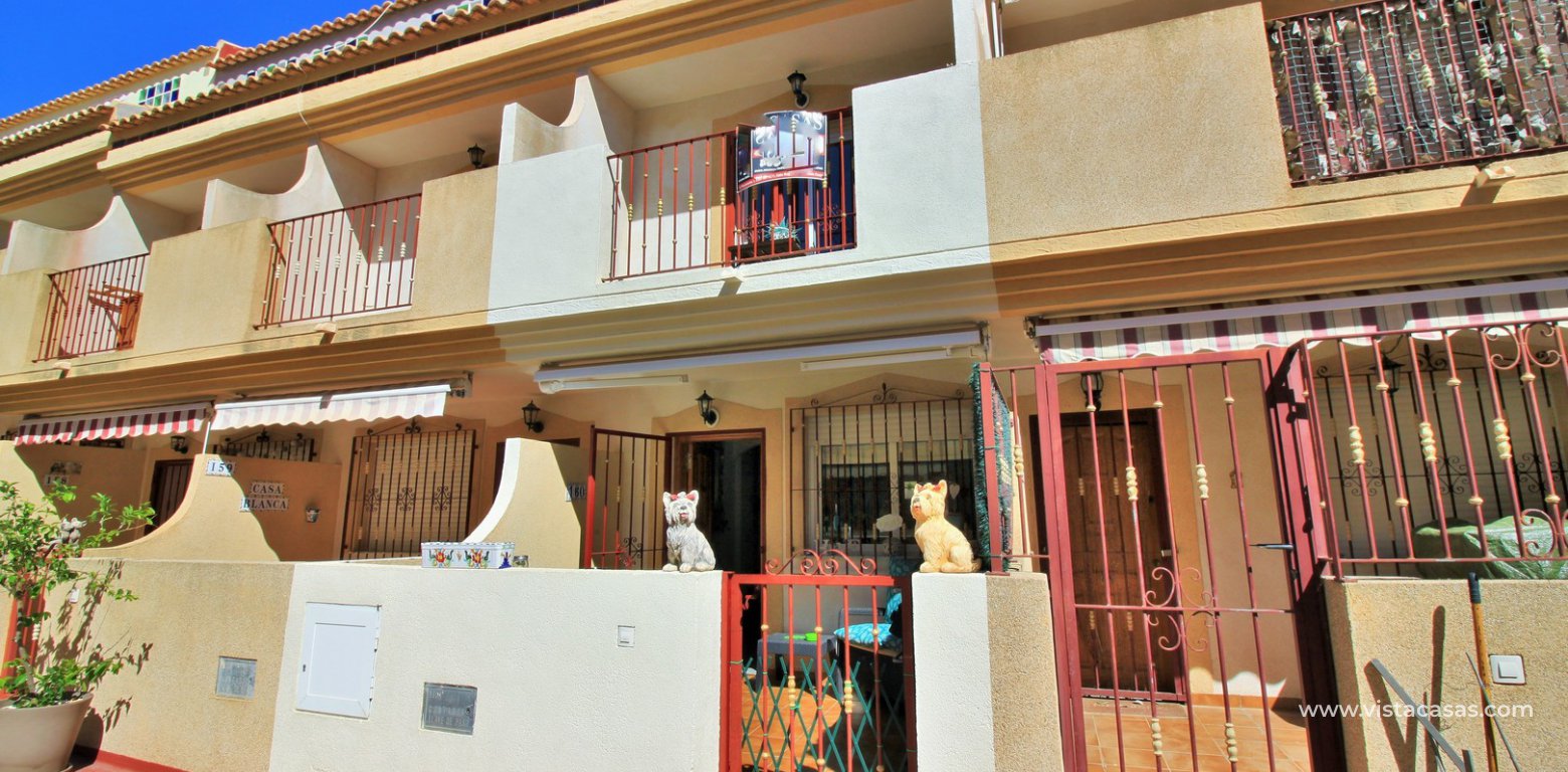 Townhouse for sale in Playa Flamenca front