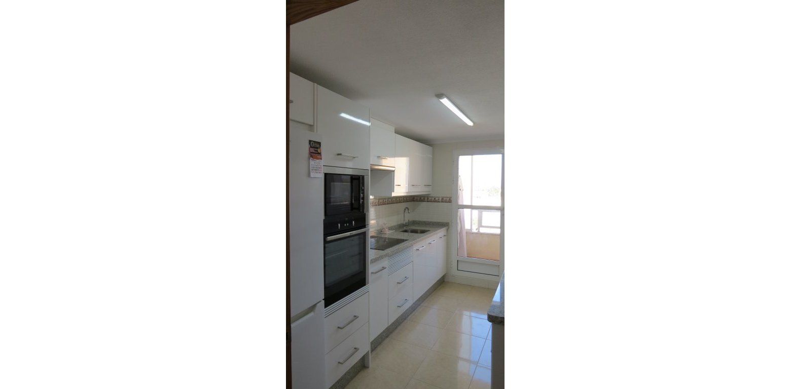 Resale - Apartment - Almoradí