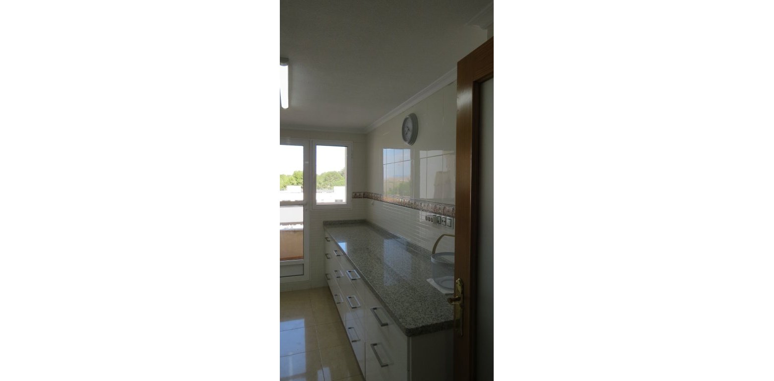Resale - Apartment - Almoradí