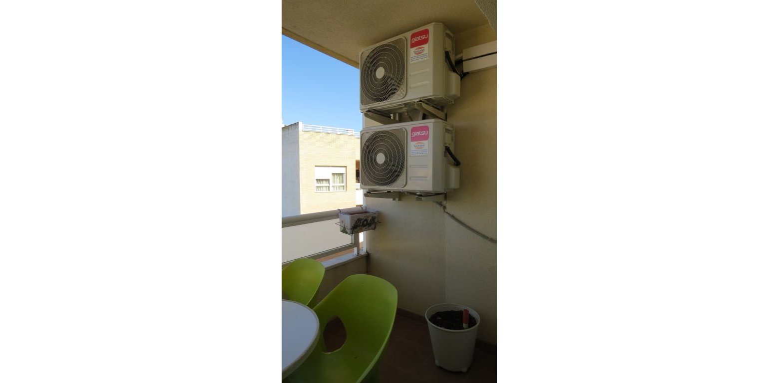 Resale - Apartment - Almoradí