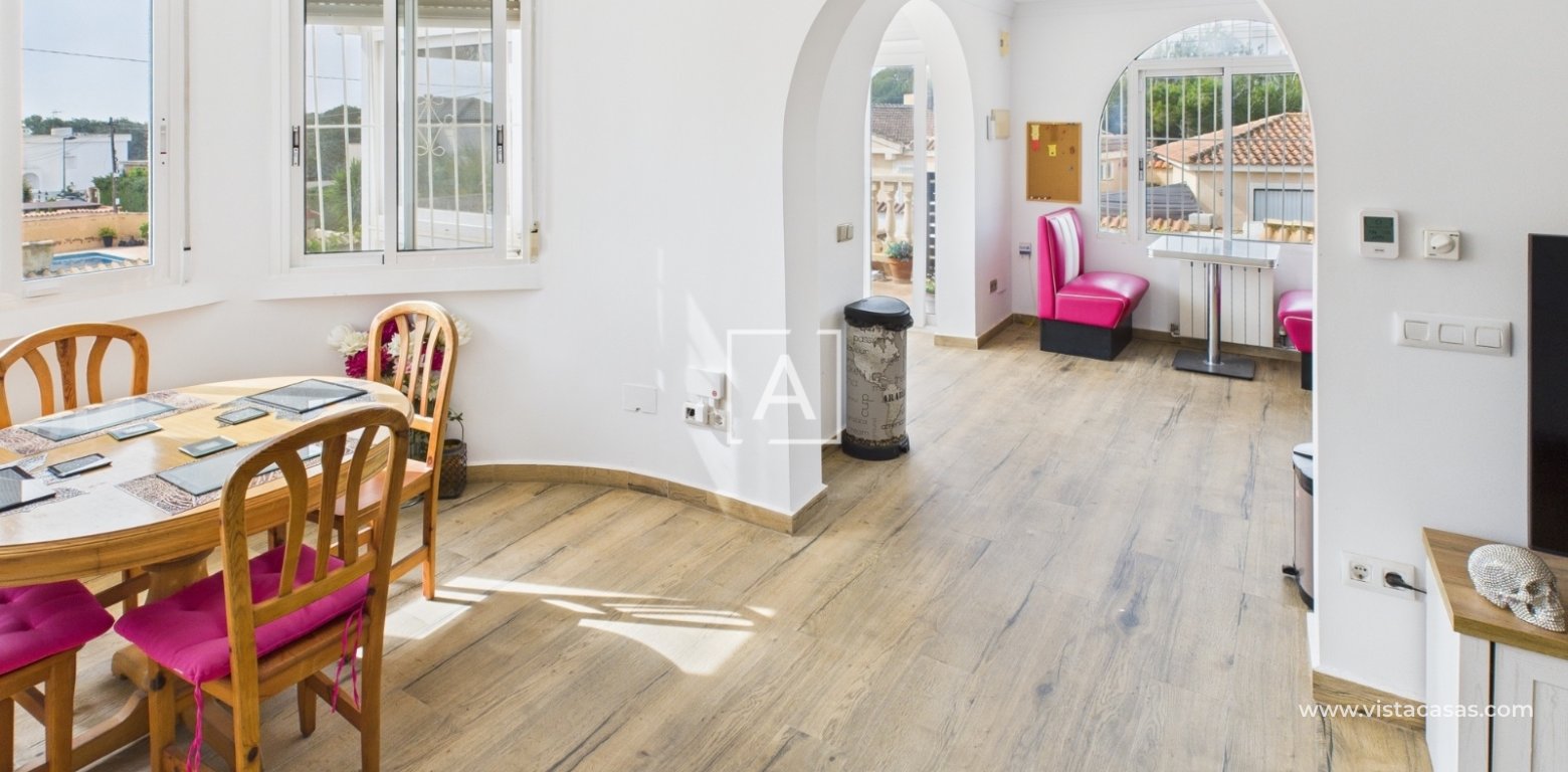 Resale - Villa - Pinar de Campoverde