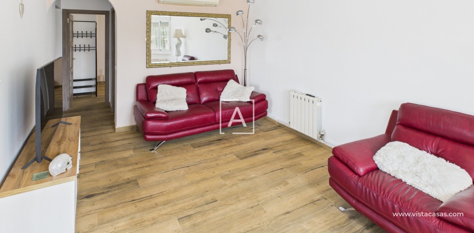 Resale - Villa - Pinar de Campoverde